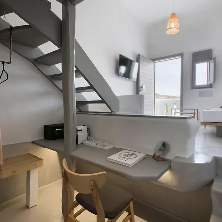 Dreambox Mykonos And Mini Ορνός