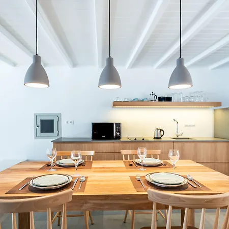 Dreambox Mykonos And Mini Ορνός