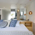 Dreambox Mykonos Suites&mini 3*