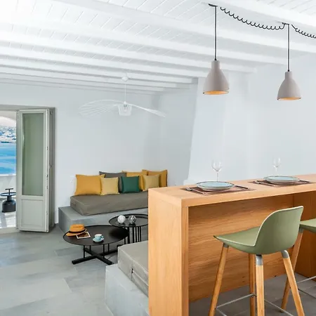 Dreambox Mykonos And Mini Hotel