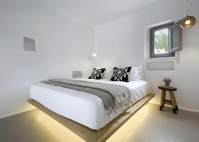 Dreambox Mykonos Suites&mini