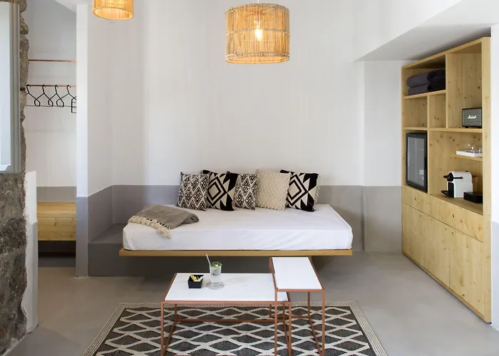 Dreambox Mykonos And Mini 3* أورنوس