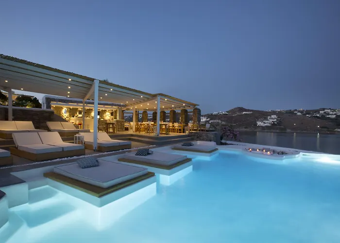 Dreambox Mykonos Suites&mini 3*