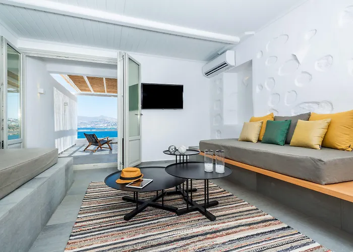 Dreambox Mykonos And Mini 3* أورنوس