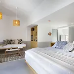 Hotell Dreambox 3*