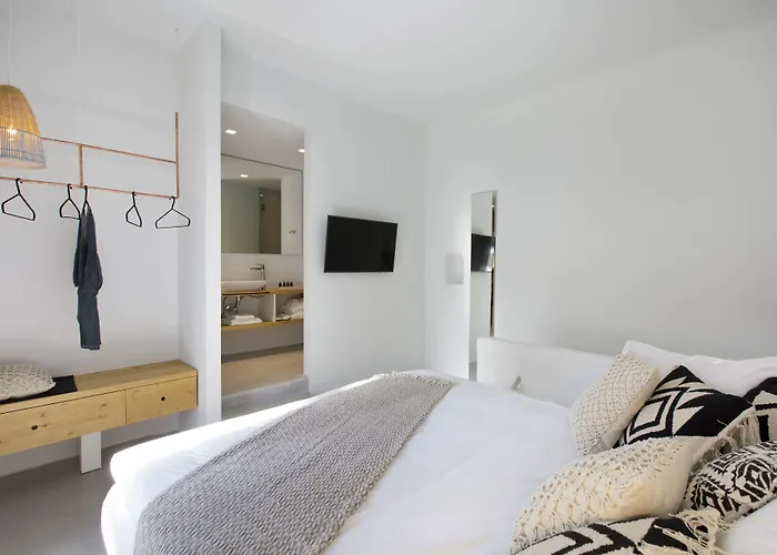 Dreambox Mykonos And Mini Hotel 3*